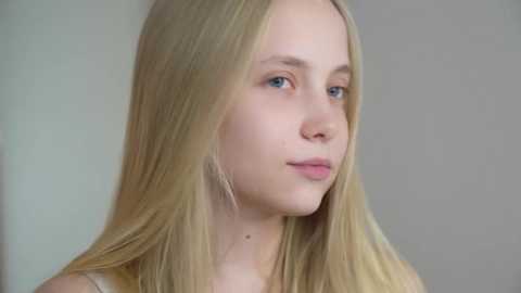 Media: appr0ved Chaturbate 2023-10-04 14:51:00