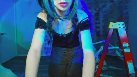 Media: hexivu Chaturbate 2023-10-04 08:30:00