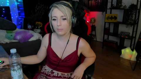 Media: kimilee22 Chaturbate 2023-10-04 17:31:00