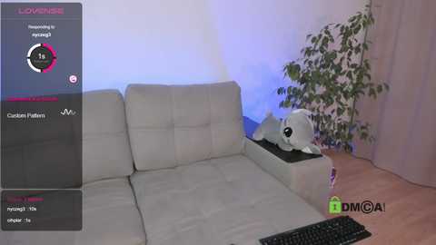 Media: lonelyflowerr Chaturbate 2023-10-04 14:24:00
