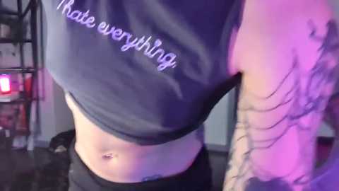 Media: aynmarie Chaturbate 2023-10-05 00:25:00
