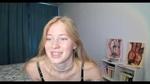 e__lisa @ chaturbate on 20231005