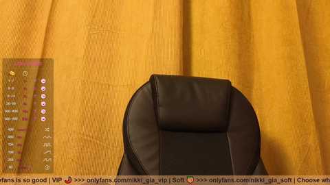 Media: girl_i_am Chaturbate 2023-10-05 06:25:00