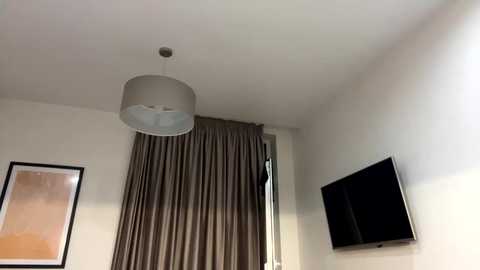 Media: luis7777hui Chaturbate 2023-10-05 15:48:00