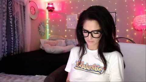 Media: milf_lacey Chaturbate 2023-10-05 17:40:00