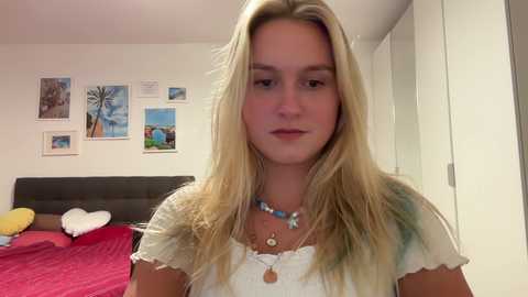 Media: sarahsapling Chaturbate 2023-10-05 17:08:00