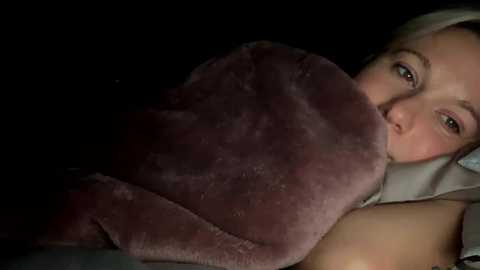 Media: texas_blonde Chaturbate 2023-10-05 02:50:00