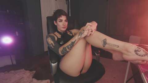 Media: aynmarie Chaturbate 2023-10-06 01:20:00