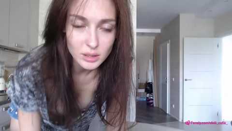 Media: koketochka555 Chaturbate 2023-10-06 08:10:00