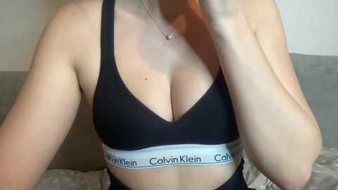 miakoray @ chaturbate on 20231007