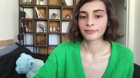 Media: wonderland_stia Chaturbate 2023-10-07 09:20:00