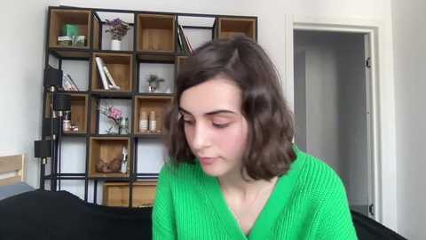Media: wonderland_stia Chaturbate 2023-10-07 13:30:00