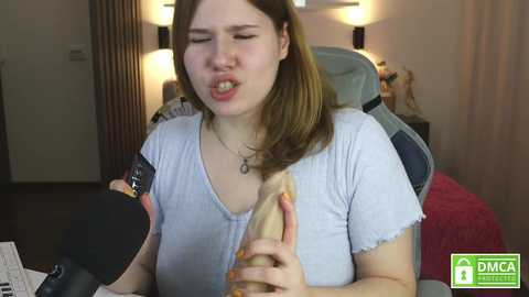 Media: girl_u_never_met Chaturbate 2023-10-08 18:22:00