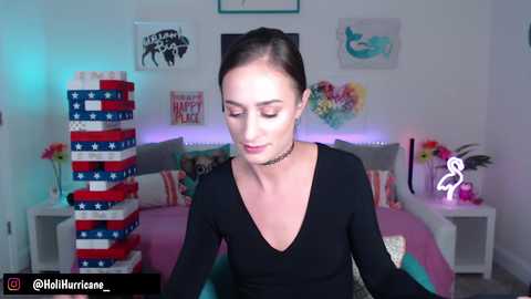 Media: holihurricane Chaturbate 2023-10-08 03:57:00