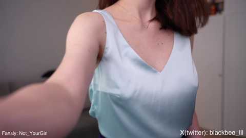 Media: _blackbee_ Chaturbate 2023-10-09 19:58:00