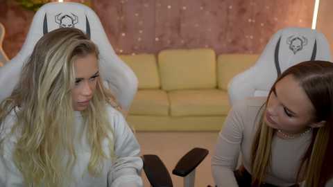Media: anabel054 Chaturbate 2023-10-09 14:30:00