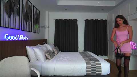 Media: anna_shine_ Chaturbate 2023-10-09 10:05:00