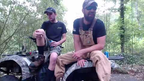 Media: hardworkertn Chaturbate 2023-10-09 18:47:00