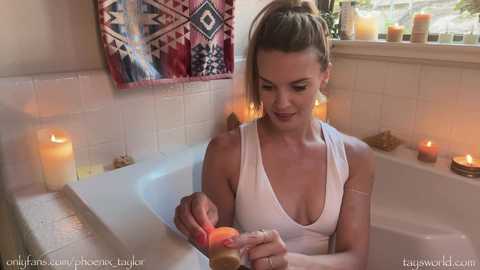 Media: phoenix_taylor Chaturbate 2023-10-09 01:24:00