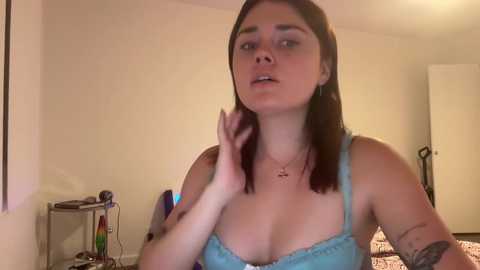 Media: queencassidyy Chaturbate 2023-10-09 05:10:00