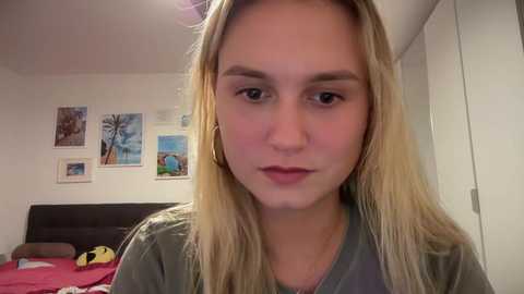 Media: sarahsapling Chaturbate 2023-10-09 17:38:00