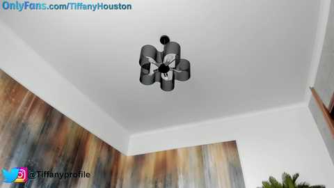 Media: tiffanyhouston_ Chaturbate 2023-10-09 09:39:00