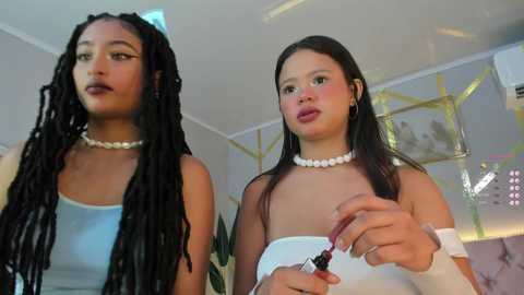 Media: willow_hendrix Chaturbate 2023-10-09 04:54:00