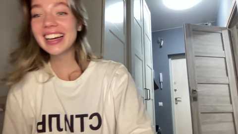 Media: angel_from_sky Chaturbate 2023-10-10 12:00:00