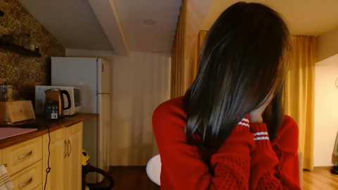 Media: bitter_moon Chaturbate 2023-10-10 20:08:00