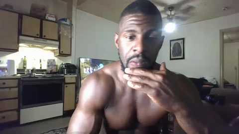 Media: humanwashboard_215 Chaturbate 2023-10-10 04:06:00
