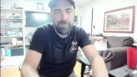 Media: hardworkertn Chaturbate 2023-10-11 01:04:00