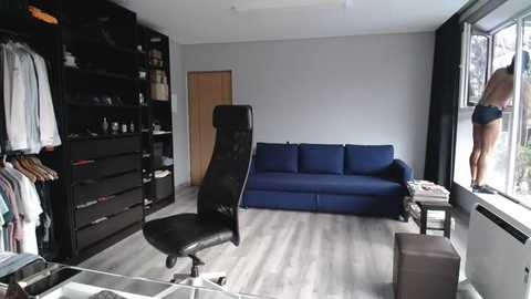 Media: latino23bom Chaturbate 2023-10-11 17:48:00
