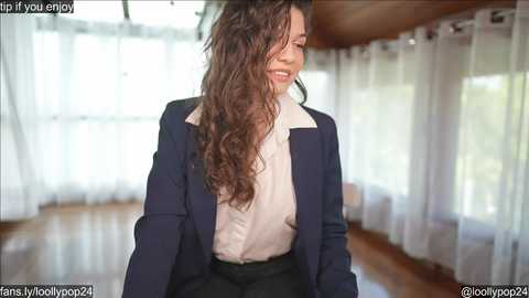 Media: loollypop24 Chaturbate 2023-10-11 18:00:00
