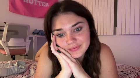 Media: queencassidyy Chaturbate 2023-10-11 04:35:00