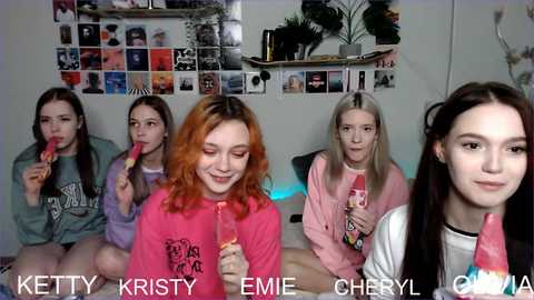 Media: _reverse_gang_ Chaturbate 2023-10-12 15:18:00