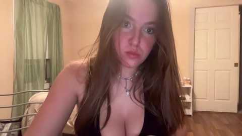 Media: emilytaylorxo Chaturbate 2023-10-12 03:14:00