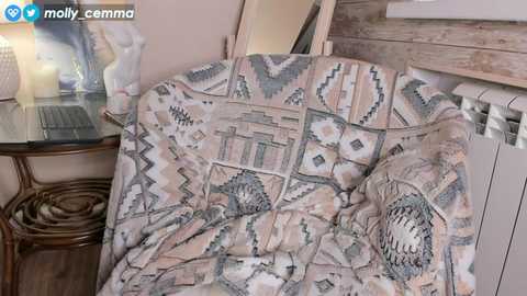 Media: mollycemma Chaturbate 2023-10-12 17:14:00