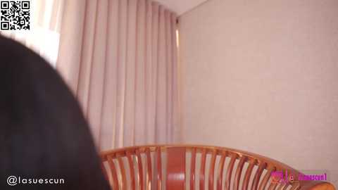Media: _lasuescun Chaturbate 2023-10-14 22:28:00