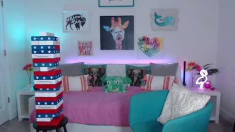 Media: holihurricane Chaturbate 2023-10-14 04:26:00