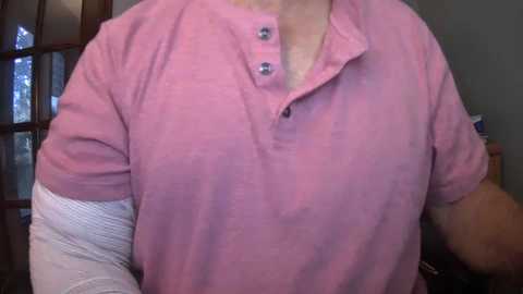 Media: il_undercover Chaturbate 2023-10-14 12:48:00