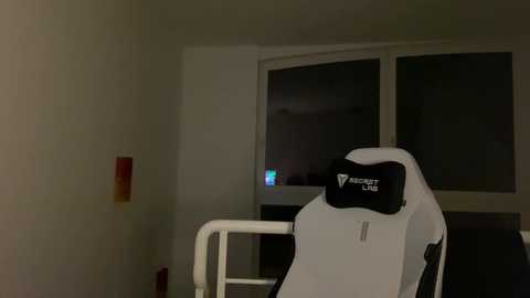 Media: ironthud Chaturbate 2023-10-14 23:22:00