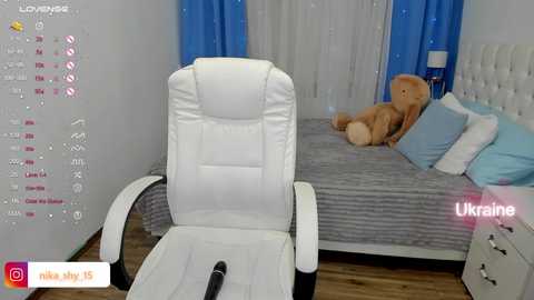 Media: emmika_ Chaturbate 2023-10-15 03:34:00