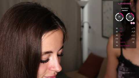 Media: wine_on_lips Chaturbate 2023-10-15 10:42:00