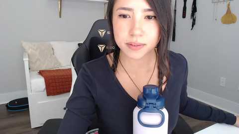 Media: jadelove_ Chaturbate 2023-10-16 18:01:00