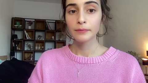 Media: wonderland_stia Chaturbate 2023-10-16 14:45:00
