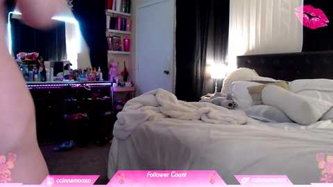 Media: ccinnamon Chaturbate 2023-10-17 02:06:00