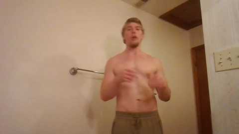 cdraggin @ chaturbate on 20231017