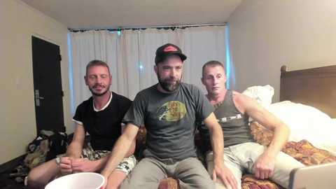 Media: hardworkertn Chaturbate 2023-10-17 00:46:00