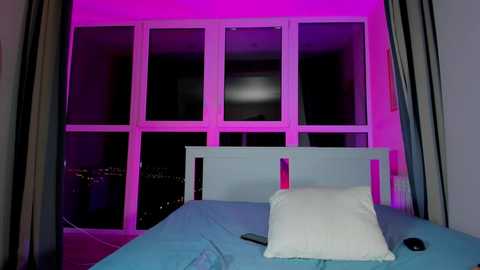 Media: mila_vita Chaturbate 2023-10-17 19:14:00