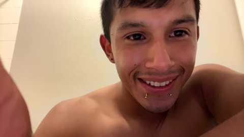 Media: abethename Chaturbate 2023-10-18 06:01:00
